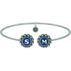 Pulsera Botón Charro personalizada en plata y aceroReferencia: PU2719Brazalete fabricado en plata de ley, con botón charro personalizado con iniciales, esmaltado a mano quirúrgico.Medida: 16x16mm.