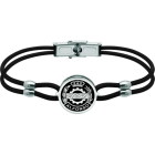 Pulsera de plata y cuero "Empresariales"Referencia: PU2826Pulsera de cuero de 2mm de grosor con el escudo de Empresariales, personalizada con su nombre, tallado bajo relieve en plata de ley y esmaltado al horno.Tenemos todas las profesiones y carreras disponibles: Abogacía (Abogado / Derecho), Agente Comercial, Aparejador, Arquitecto (Arquitectura), ATS (Enfermería), Bellas Artes, Ciencias Biológicas (Biología), Ciencias Exactas, Ciencias Físicas, Ciencias Políticas, Ciencias Políticas y Económicas, Ciencias Químicas, Comercio, Delineante, Economía, Empresariales, Farmacia, Filosofía y Letras, Geografía, Geológicas (Geología), Graduado Social, Informática, Ingeniero Agrónomo, Ingeniero de Caminos, Ingeniero Electrónico, Ingeniero de Montes, Ingeniero de Minas, Ingeniero Naval, Ingeniero Industrial Superior, Ingeniero Técnico Industrial, Ingeniero Telecomunicaciones, Ingeniero Textil, Joyero, Magisterio (Profesor), Medicina, Música, Psicología, Topógrafo (Topografía), Odontología, Óptica, Periodismo, Veterinaria.Y si no tenemos la suya, consultenos.Medida: 16x16mm.