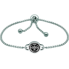 Bracelet de la faculté d'ingénierie agronomique en acier et en aluminiumReferencia: PU2879Bracelet en acier réglable orné d'un écusson des ingénieurs agronomes gravé dans l'aluminium et émaillé.Toutes les professions et carrières sont disponibles : Avocat, Agent commercial, Métreur, Architecte, ATS, Beaux-Arts, Sciences biologiques, Sciences exactes, Sciences physiques, Sciences politiques, Sciences politiques et économiques, Sciences chimiques, Commerce, Dessinateur, Economie, Gestion, Pharmacie, Philosophie et Lettres, Géographie, Géologie, Sciences sociales, Informatique, Génie agricole, Génie civil, Génie électronique, Génie forestier, Génie minier, Génie naval, Génie industriel supérieur, Génie technique industriel, Génie des télécommunications, Génie textile, Bijouterie, Enseignement, Médecine, Musique, Psychologie, Topographie, Odontologie, Optique, Journalisme, Médecine vétérinaire.Et si nous n'avons pas le vôtre, n'hésitez pas à nous contacter.Medida: 12x12mm.