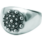 Sortija sello Botón charro de plataReferencia: SR0377Sortija tipo Sello con Botón charro en plata de ley.Medida: 12x12mm.